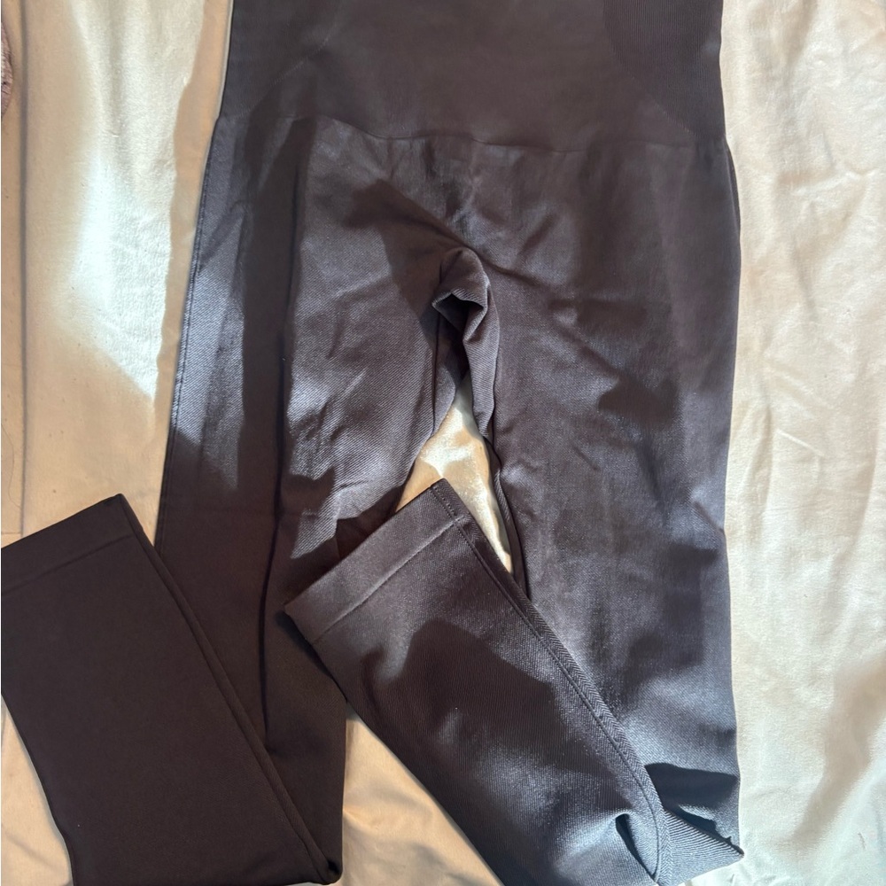 Shapermint Essentials Charcoal Shaping Leggings N… - image 1